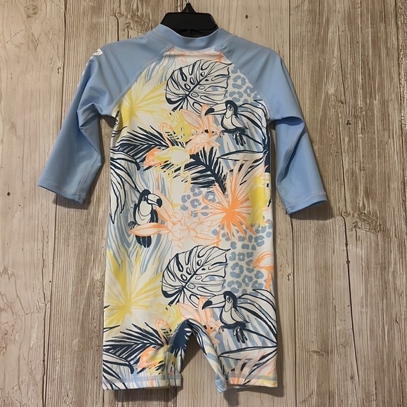 NWT Ruffle Butts Birds Of Paradise Rash Guard Bodysuit size 18-24M - Picture 3 of 3